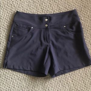 Slazenger ladies golf shorts size 2